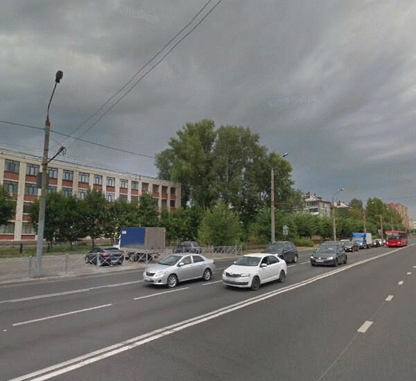 Банкомат банка Аверс по адресу ул. Восстания,  д. 83