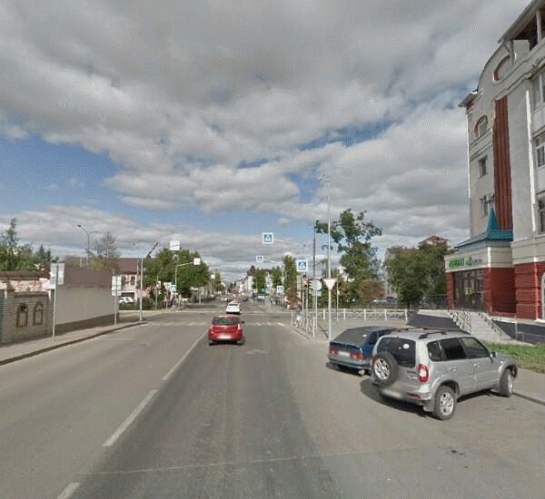 Отделение Восточного Экспресс Банка по адресу г. Казань,  ул. Тази Гиззата,  д. 15